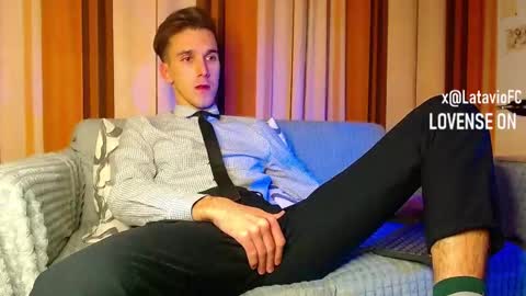 Snapshot of midnighter__ chatting on 11-22-25, 08:08 Alexey or just Alex online show from 11-22-25, 08:08