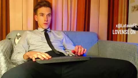 Alexey or just Alex online show from 11-28-25, 11:57