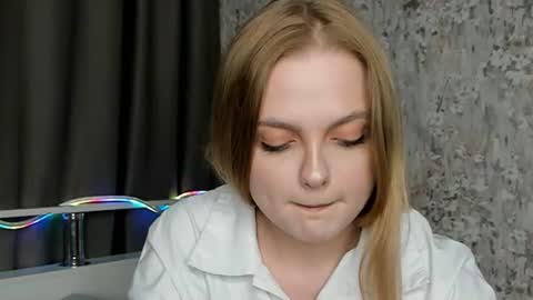 midnightfable online show from 07-23-26, 10:40