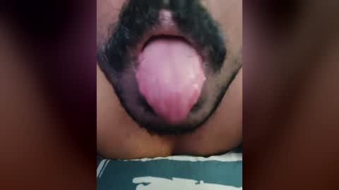 MidnightFlirtX online show from 04-26-26, 08:12