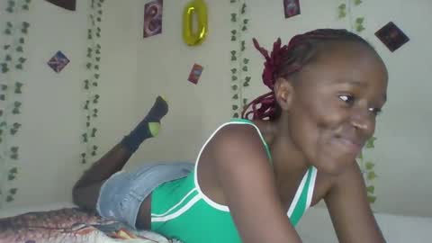 Snapshot of midnightkelly chatting on 03-09-26, 10:08 Naught Kelly online show from 03-09-26, 10:08