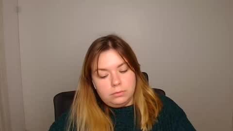 Mariana online show from 10-22-25, 05:30