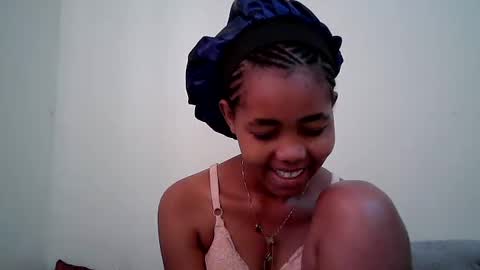 Snapshot of midnightnala chatting on 07-18-26, 07:34 Nala online show from 07-18-26, 07:34