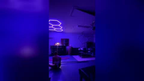 midnightsiren01 online show from 08-03-26, 11:26