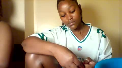 midnightt_tease online show from 10-02-25, 08:10