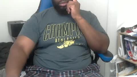 Snapshot of midnighttemptation267 chatting on 06-11-26, 02:53 Midnight Temptation online show from 06-11-26, 02:53