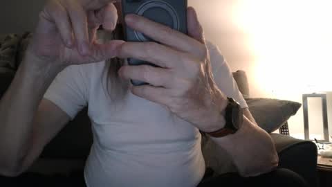 Snapshot of midnite_7 chatting on 07-17-26, 04:08 midnite_7 online show from 07-17-26, 04:08