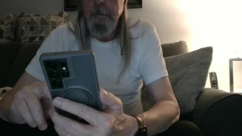 Snapshot of midnite_7 chatting on 07-20-26, 03:32 midnite_7 online show from 07-20-26, 03:32