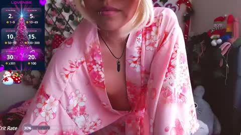 Midori 7u7 online show from 12-18-24, 05:52