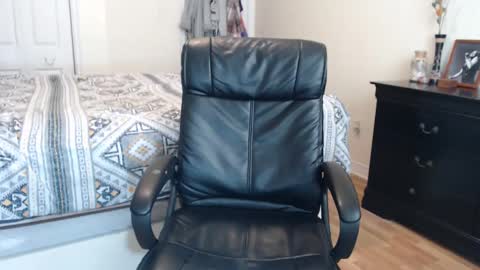 MidsummerNightsDream online show from 02-28-25, 04:53