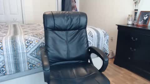 MidsummerNightsDream online show from 03-04-25, 04:41