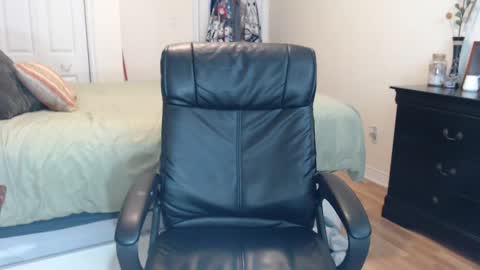 MidsummerNightsDream online show from 03-11-25, 07:25