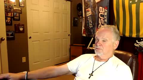 midwestdad09 online show from 09-25-25, 12:36