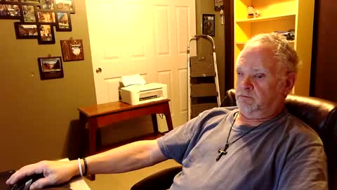 midwestdad09 online show from 09-29-25, 01:55