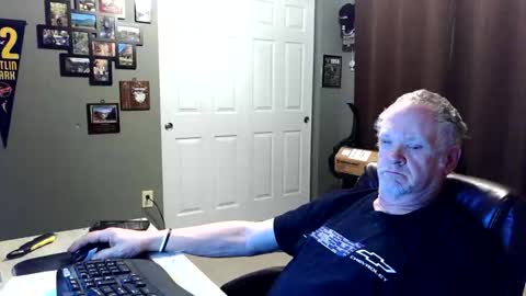 midwestdad09 online show from 03-23-26, 09:46