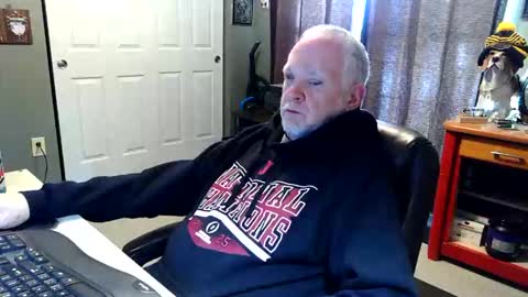 midwestdad09 online show from 04-22-26, 08:21