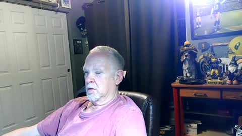 midwestdad09 online show from 06-15-26, 09:44