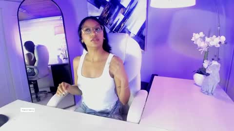 miel_ambar online show from 05-11-26, 01:17