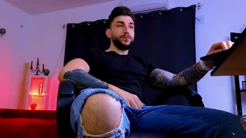 MightyAaron online show from 04-28-26, 12:42