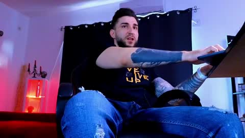 MightyAaron online show from 04-29-26, 05:00