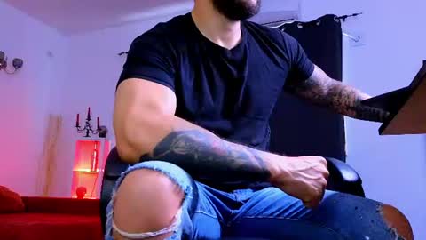 MightyAaron online show from 06-28-26, 03:23