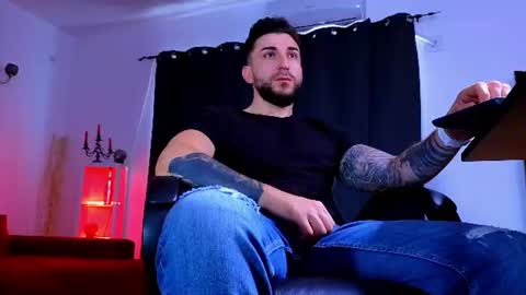 MightyAaron online show from 07-20-26, 06:38
