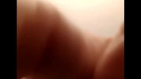 Snapshot of miguel320129 chatting on 12-11-24, 11:41 Miggy online show from 12-11-24, 11:41