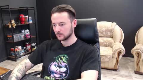 Misha Winchester online show from 03-11-26, 09:37