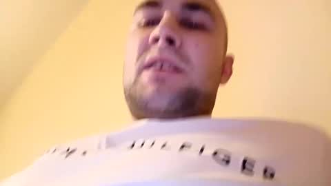 Snapshot of mihuuuisback chatting on 01-04-25, 03:18 Should i jerk agaaain online show from 01-04-25, 03:18