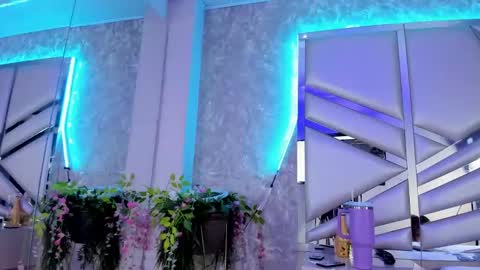 MIA 3 online show from 03-09-25, 09:14