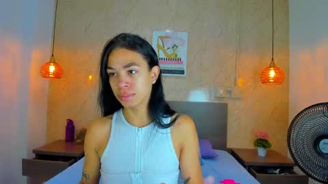 Miia online show from 04-23-26, 11:53