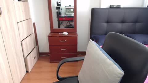  miia big1boobs online show from 02-28-25, 03:37