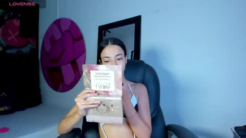 Snapshot of miia_bratz chatting on 05-25-26, 08:37 miia_bratz online show from 05-25-26, 08:37