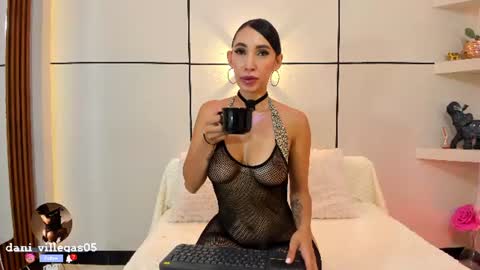 Snapshot of miia_parker_ chatting on 07-01-26, 01:13 online show from 07-01-26, 01:13