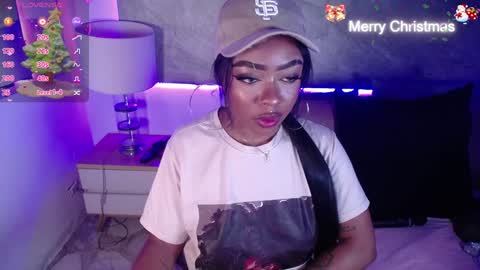 Miia Schwarz  online show from 12-15-24, 10:47