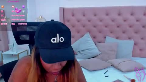 Miia Schwarz  online show from 09-14-25, 09:41