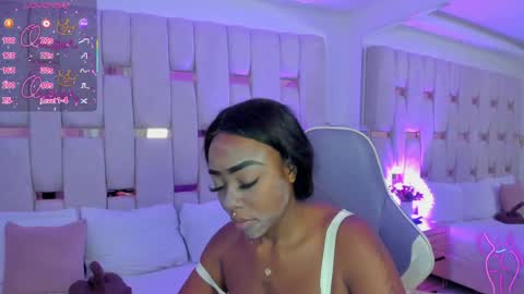Miia Schwarz  online show from 05-02-26, 08:03