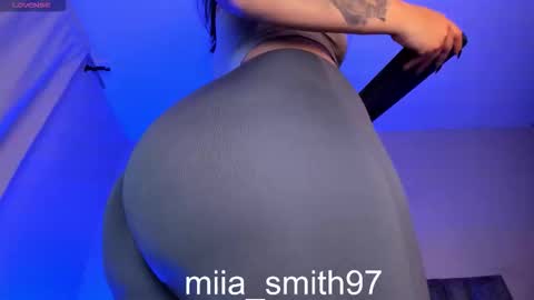 mia online show from 03-26-26, 09:09