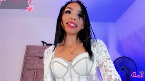 Snapshot of miia_sophia chatting on 02-12-26, 03:01 online show from 02-12-26, 03:01