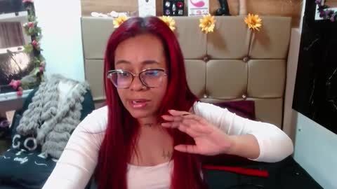 Snapshot of miia_spencer_ chatting on 10-10-25, 07:02 miia online show from 10-10-25, 07:02
