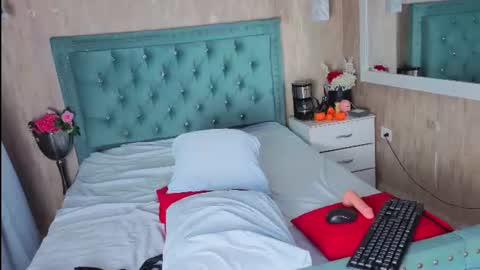 miia_velvett online show from 07-28-26, 03:21