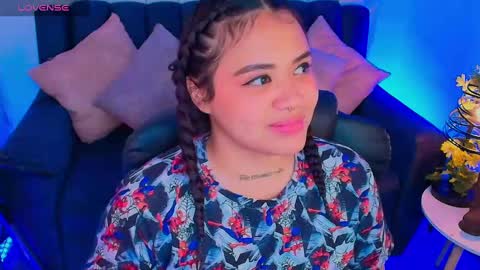 Snapshot of miiaa7_ chatting on 09-26-25, 03:10 Ma is my name I invite you to check out my wish list for my birthday online show from 09-26-25, 03:10
