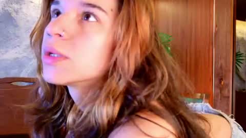 CALL ME MIA  online show from 07-07-26, 04:22