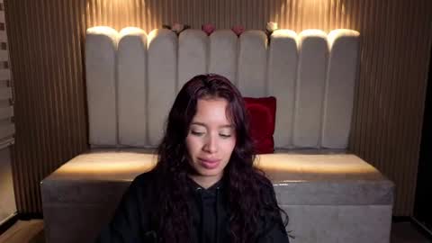 miiaa_evans1 online show from 06-11-26, 12:32