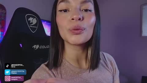 Snapshot of miiaaaa_ chatting on 02-25-26, 08:40 You can tell me Mai online show from 02-25-26, 08:40