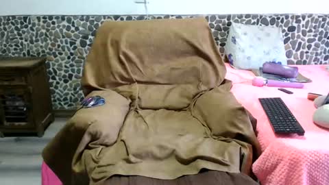 Miilu74 online show from 06-24-26, 05:34