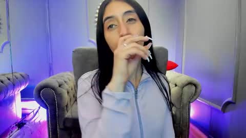 Snapshot of miilu__1 chatting on 01-14-25, 06:34 miilu online show from 01-14-25, 06:34