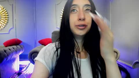 Snapshot of miilu__1 chatting on 01-22-25, 09:35 miilu online show from 01-22-25, 09:35