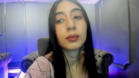 Snapshot of miilu__1 chatting on 02-09-25, 03:22 miilu online show from 02-09-25, 03:22