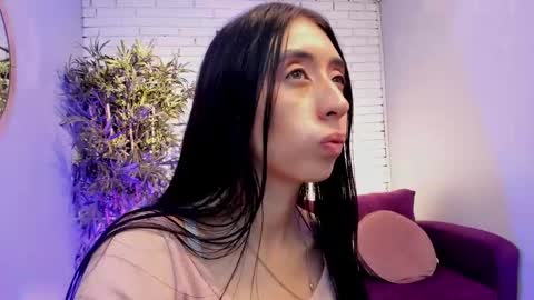 Snapshot of miilu__1 chatting on 03-06-25, 09:25 miilu online show from 03-06-25, 09:25